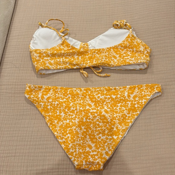 Bikini Set - Picture 2 of 5